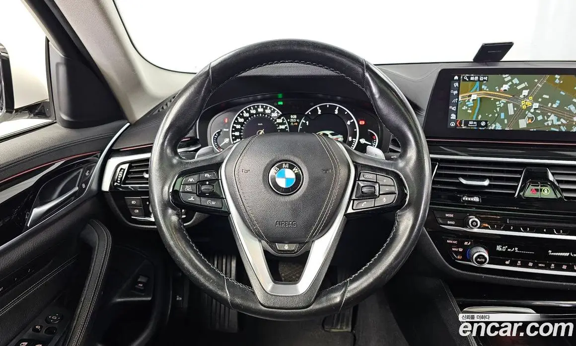 BMW 5 серия 2018 2.0 автомат (гидро), фото 13