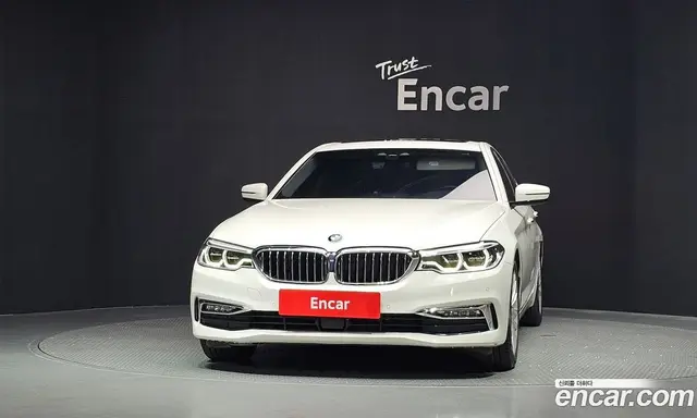 BMW 5 серия 2018 2.0 автомат (гидро), миниатюра 3