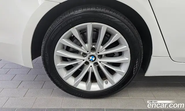 BMW 5 серия 2018 2.0 автомат (гидро), миниатюра 5