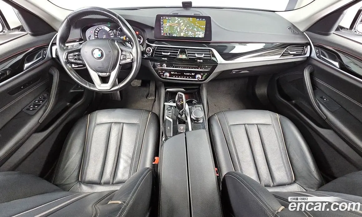 BMW 5 серия 2018 2.0 автомат (гидро), фото 7