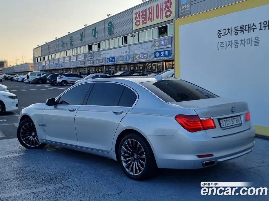 BMW 7 серия 2009 4.4 автомат (гидро), фото 4