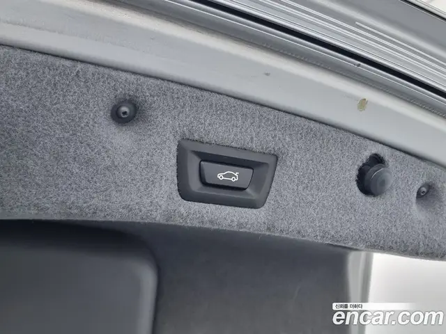 BMW 7 серия 2009 4.4 автомат (гидро), миниатюра 8