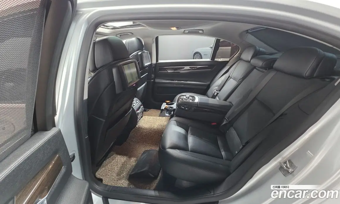 BMW 7 серия 2012 3.0 автомат (гидро), фото 16 BMW 7 серия 2012 3.0 автомат (гидро), фото 16