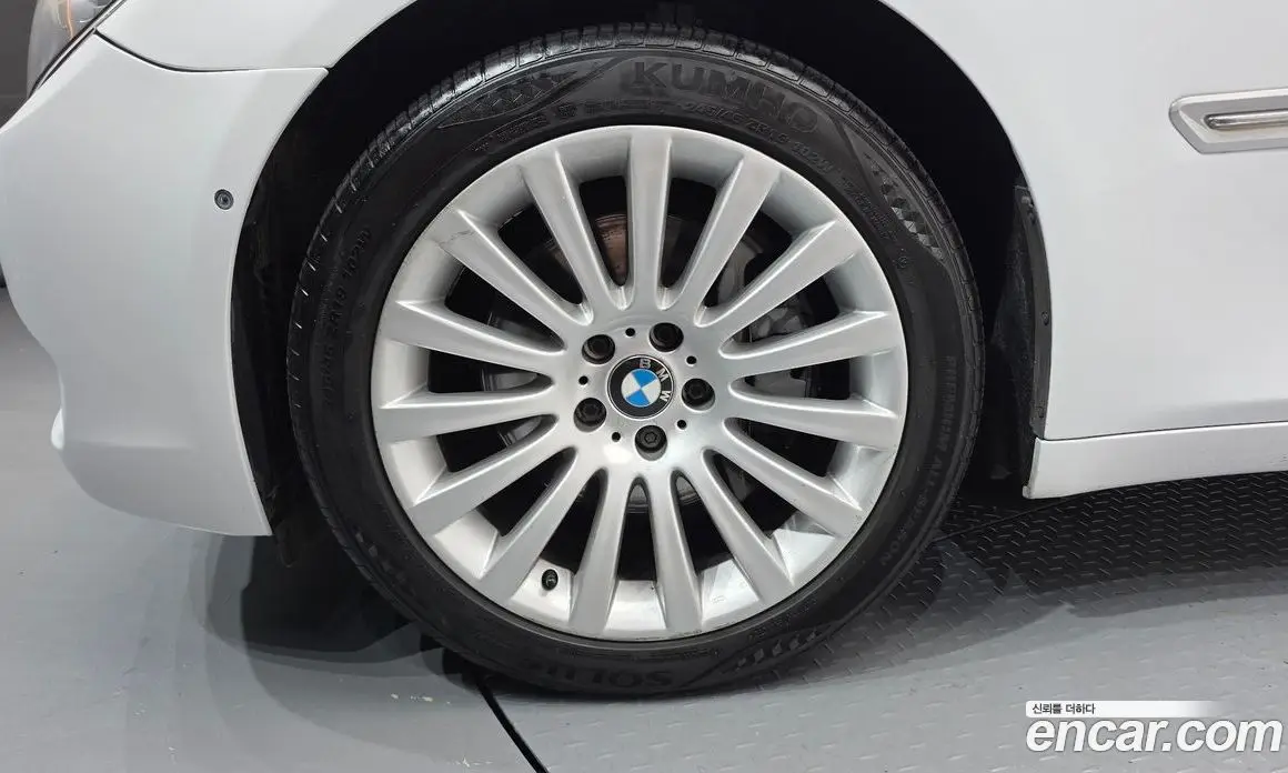 BMW 7 серия 2012 3.0 автомат (гидро), фото 5 BMW 7 серия 2012 3.0 автомат (гидро), фото 5