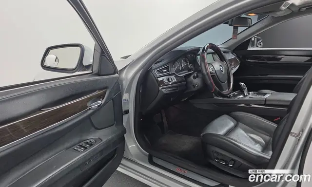 BMW 7 серия 2012 3.0 автомат (гидро), миниатюра 10 BMW 7 серия 2012 3.0 автомат (гидро), миниатюра 10