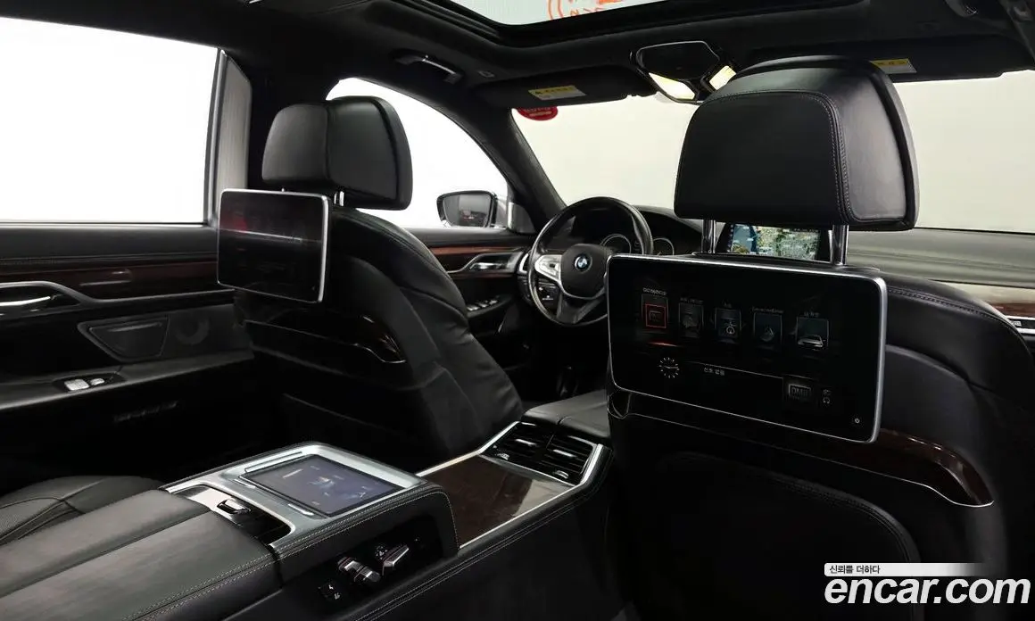 BMW 7 серия 2015 4.4 автомат (гидро), фото 18
