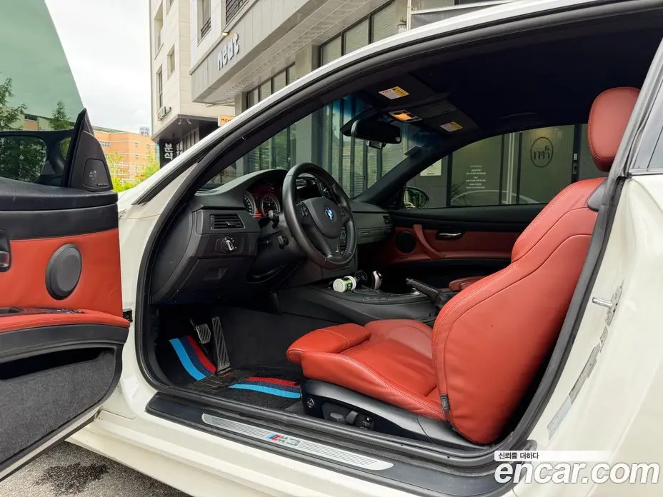 BMW M3 2011 4.0 автомат (гидро), фото 11