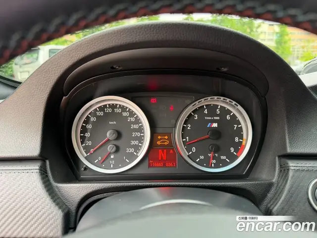 BMW M3 2011 4.0 автомат (гидро), миниатюра 8