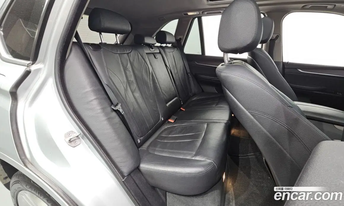 BMW X5 2015 3.0 автомат (гидро), фото 11