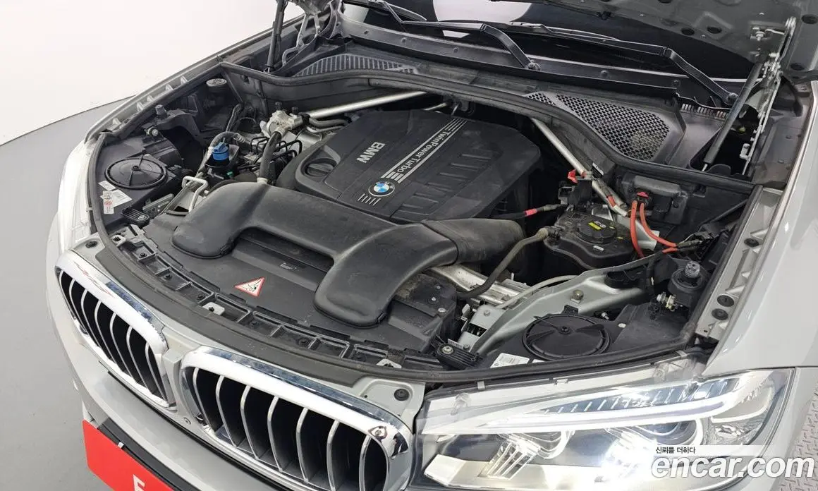 BMW X5 2015 3.0 автомат (гидро), фото 6