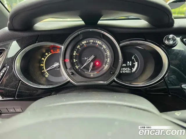 Citroen DS3 2017 1.6 автомат (гидро), миниатюра 2