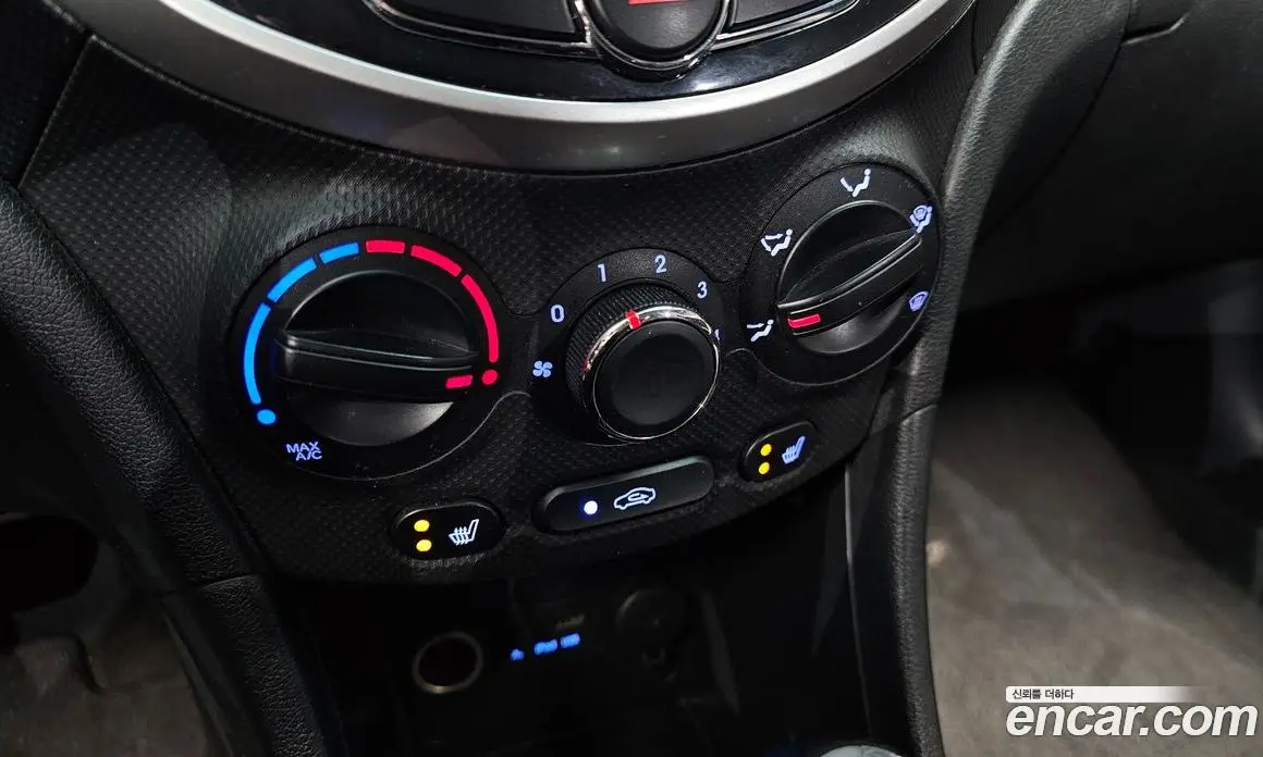 Hyundai Accent 2012 1.6 автомат (гидро), фото 18