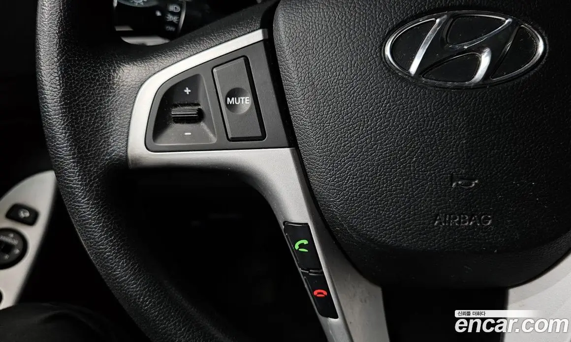 Hyundai Accent 2012 1.6 автомат (гидро), фото 19