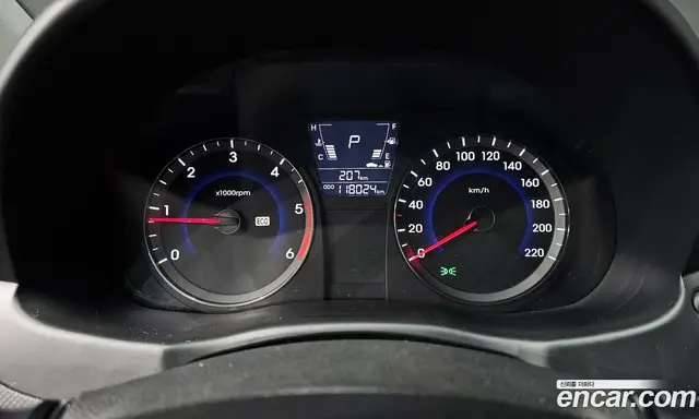 Hyundai Accent 2012 1.6 автомат (гидро), миниатюра 8