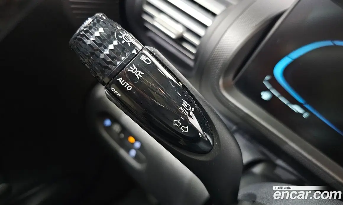 Hyundai Casper 2022 1.0 автомат (гидро), фото 17