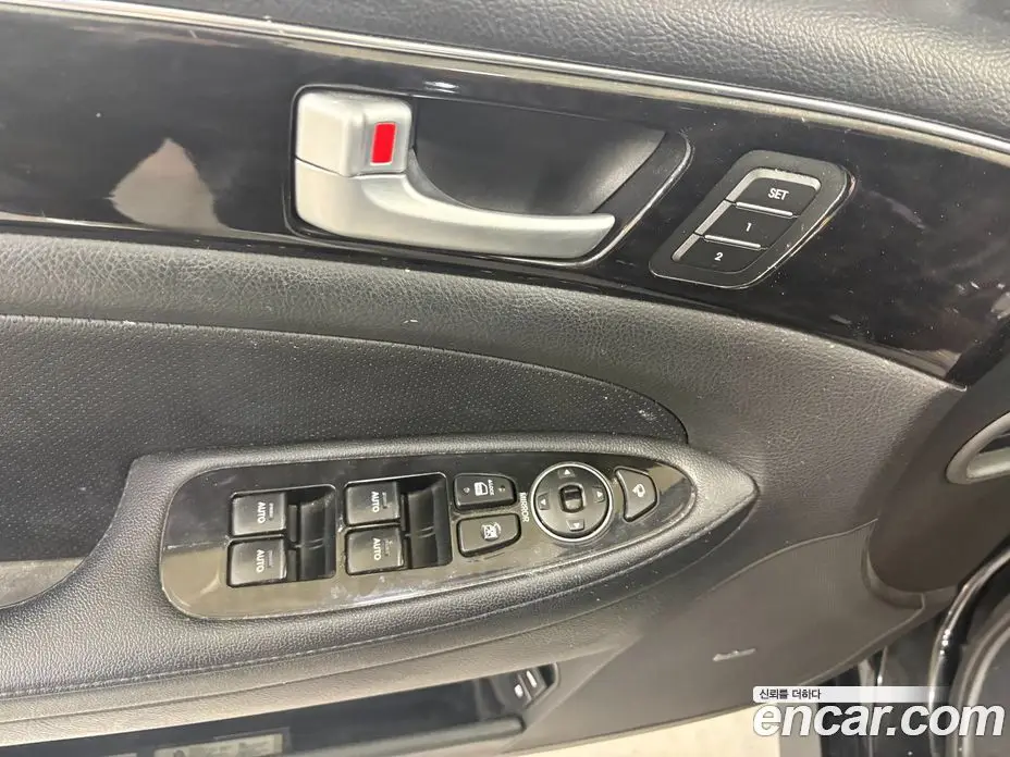 Hyundai Genesis 2012 3.3 автомат (гидро), фото 11 Hyundai Genesis 2012 3.3 автомат (гидро), фото 11