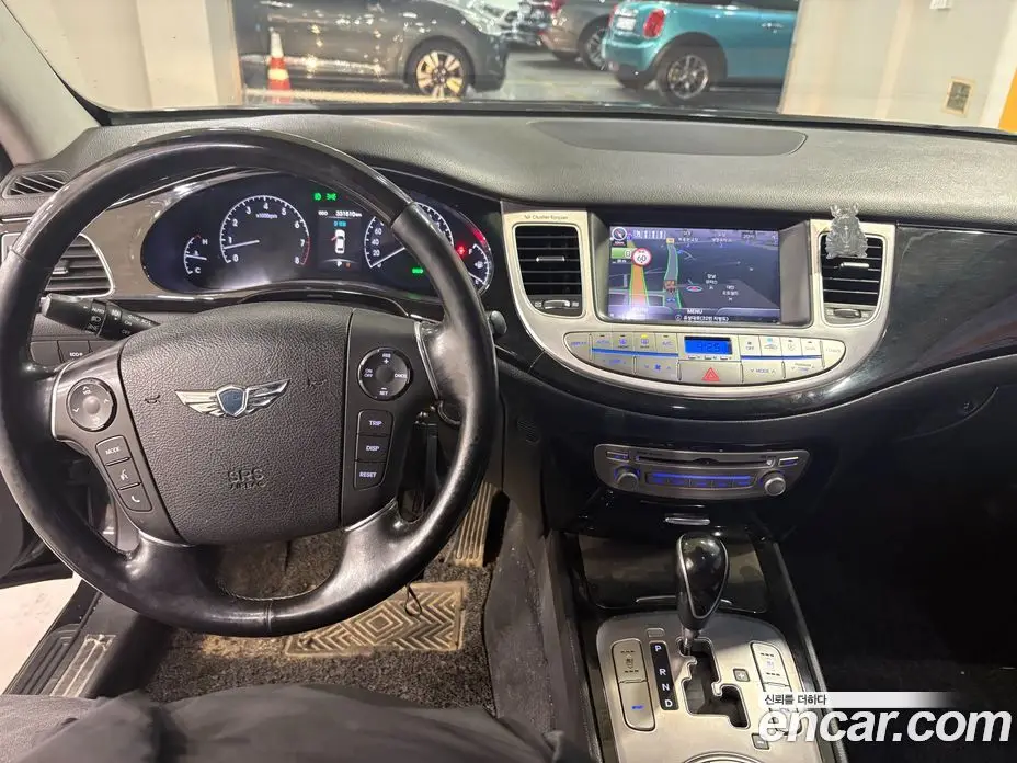 Hyundai Genesis 2012 3.3 автомат (гидро), фото 16 Hyundai Genesis 2012 3.3 автомат (гидро), фото 16