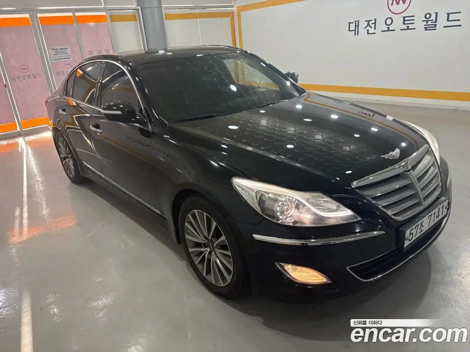 Hyundai Genesis 2012 3.3 автомат (гидро), фото 6 Hyundai Genesis 2012 3.3 автомат (гидро), фото 6