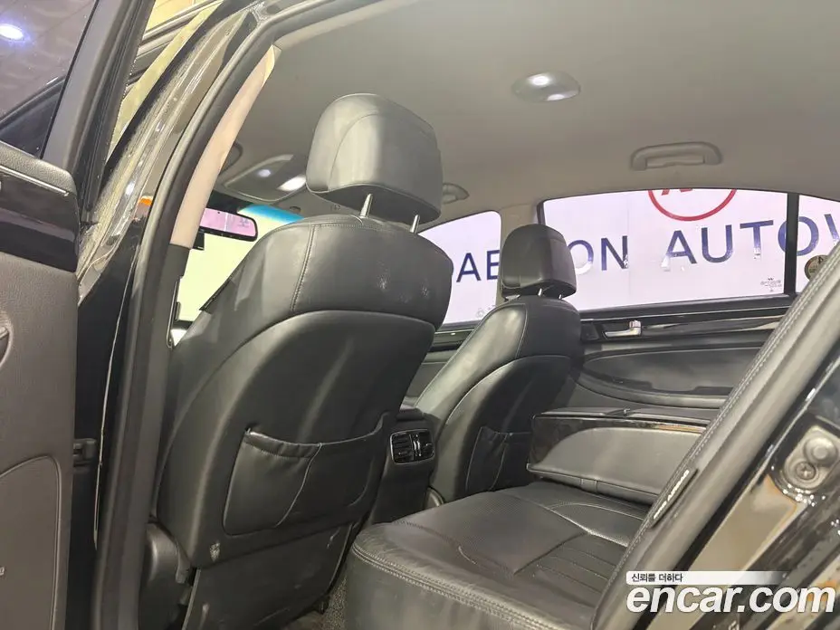 Hyundai Genesis 2012 3.3 автомат (гидро), фото 8 Hyundai Genesis 2012 3.3 автомат (гидро), фото 8