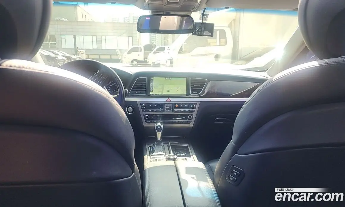 Hyundai Genesis 2015 3.3 автомат (гидро), фото 10