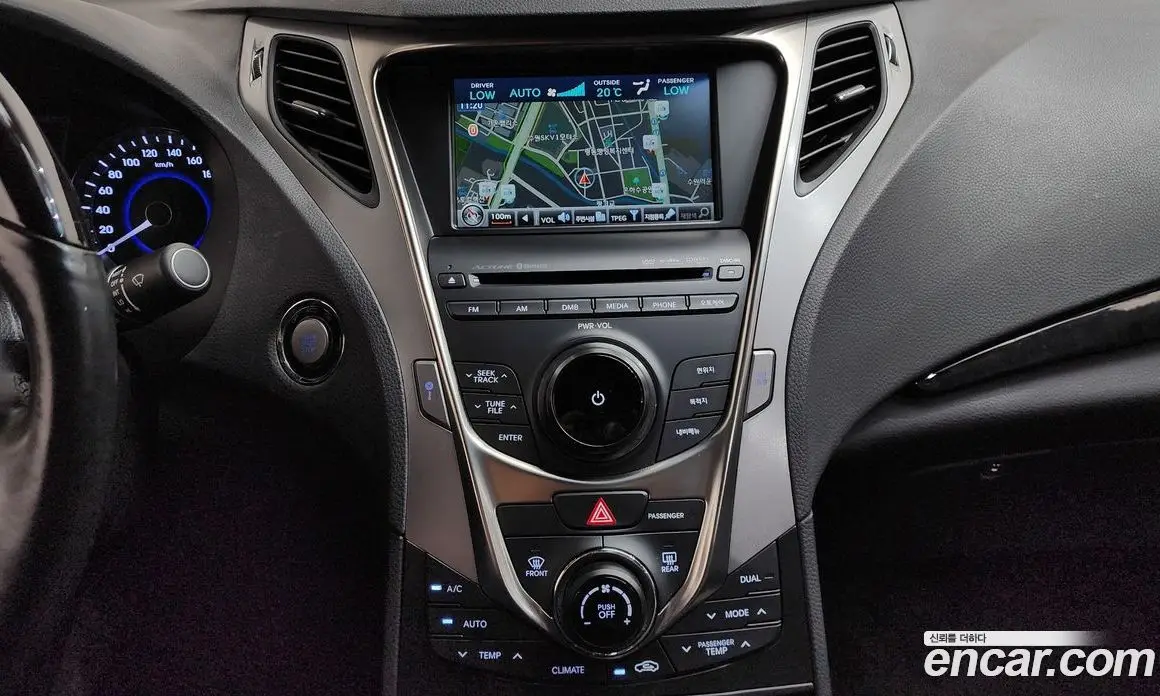 Hyundai Grandeur 2012 3.0 автомат (гидро), фото 19