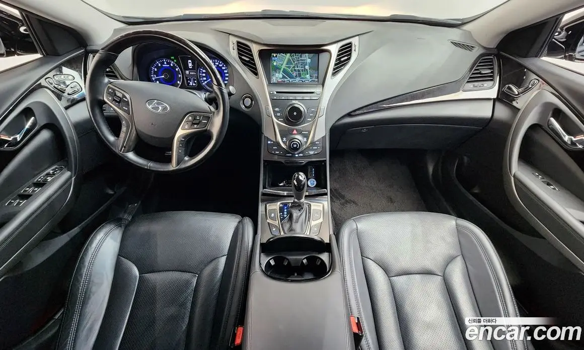 Hyundai Grandeur 2012 3.0 автомат (гидро), фото 10