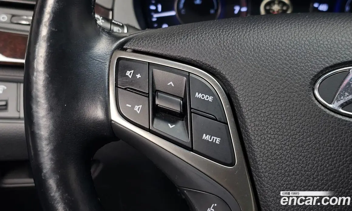 Hyundai Grandeur 2014 3.0 автомат (гидро), фото 19