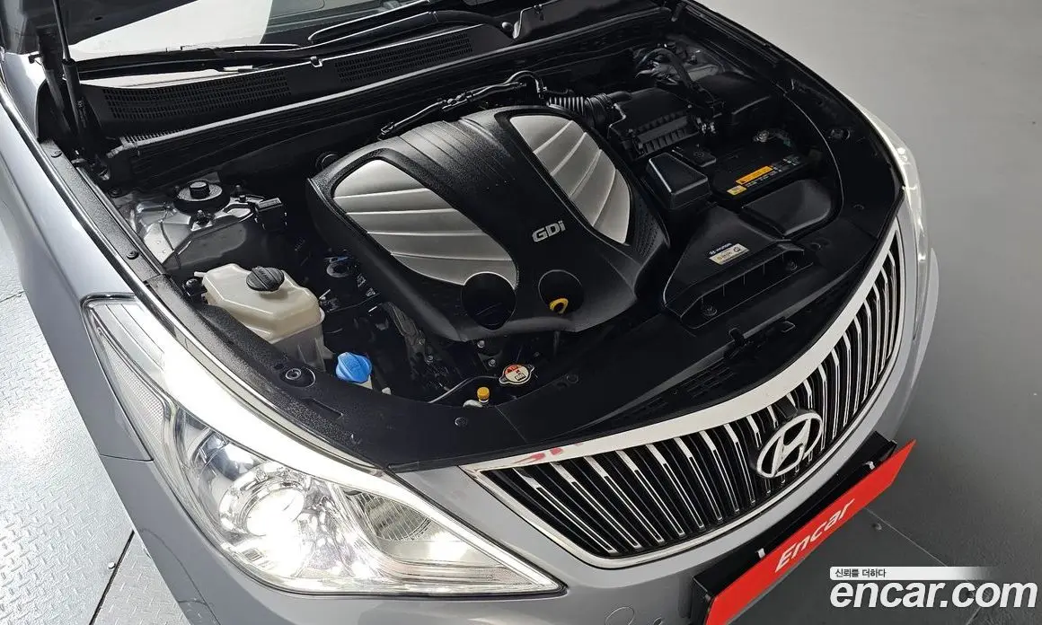 Hyundai Grandeur 2014 3.0 автомат (гидро), фото 5