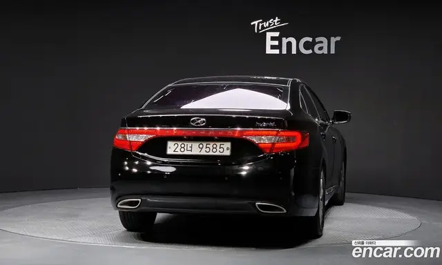 Hyundai Grandeur 2014 2.4 автомат (гидро), миниатюра 4 Hyundai Grandeur 2014 2.4 автомат (гидро), миниатюра 4