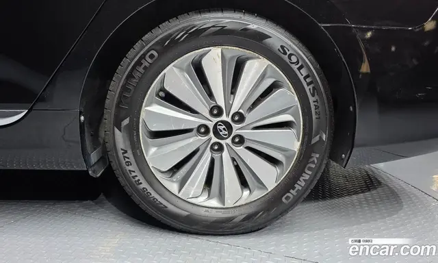 Hyundai Grandeur 2014 2.4 автомат (гидро), миниатюра 7 Hyundai Grandeur 2014 2.4 автомат (гидро), миниатюра 7