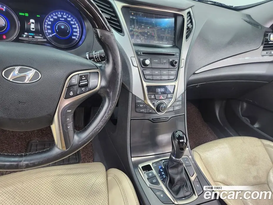 Hyundai Grandeur 2014 2.4 автомат (гидро), фото 7
