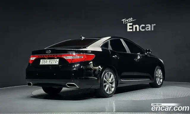 Hyundai Grandeur 2015 2.4 автомат (гидро), миниатюра 2