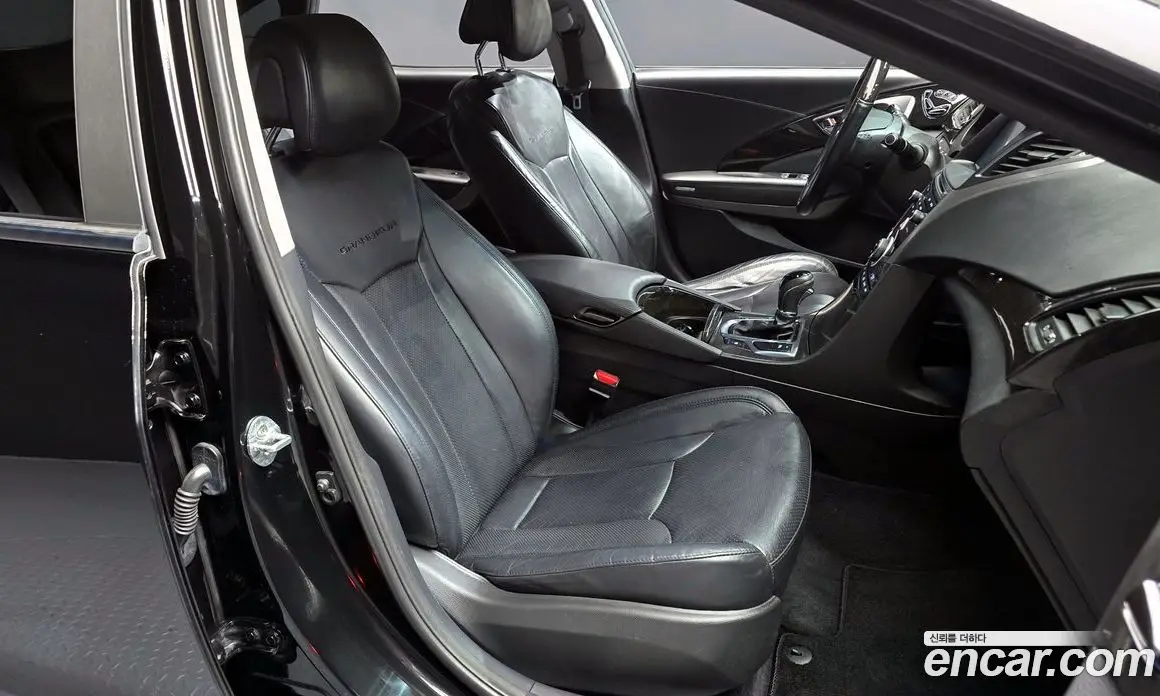 Hyundai Grandeur 2015 2.4 автомат (гидро), фото 12