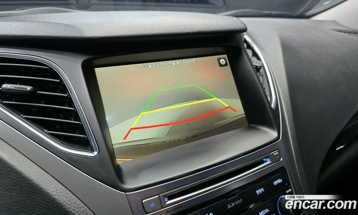 Hyundai Grandeur 2015 2.4 автомат (гидро), фото 15
