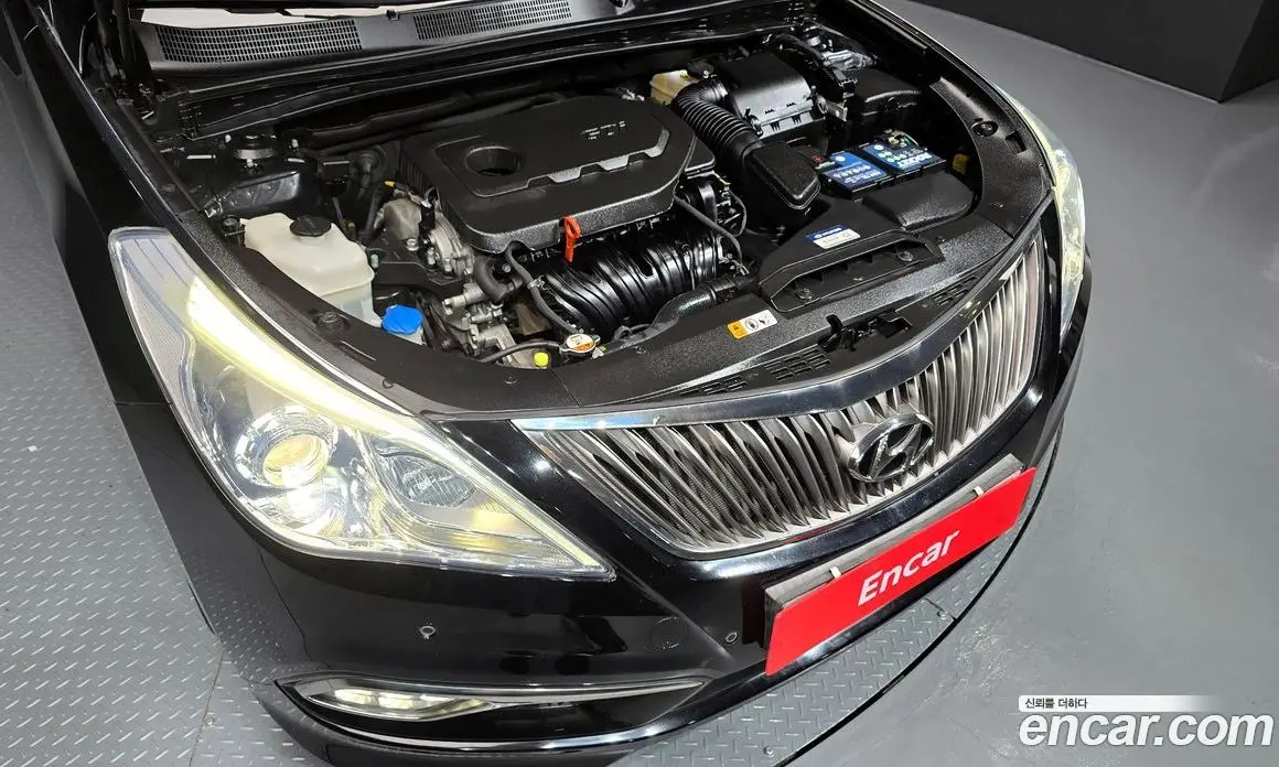 Hyundai Grandeur 2015 2.4 автомат (гидро), фото 6