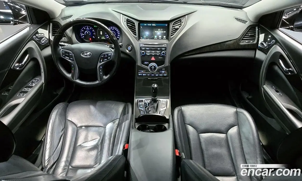 Hyundai Grandeur 2015 2.4 автомат (гидро), фото 7