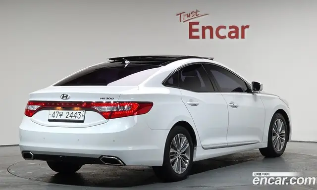 Hyundai Grandeur 2015 2.4 автомат (гидро), миниатюра 2