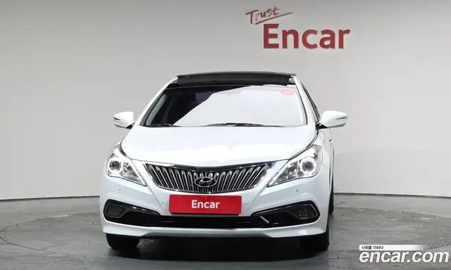 Hyundai Grandeur 2015 2.4 автомат (гидро), миниатюра 3