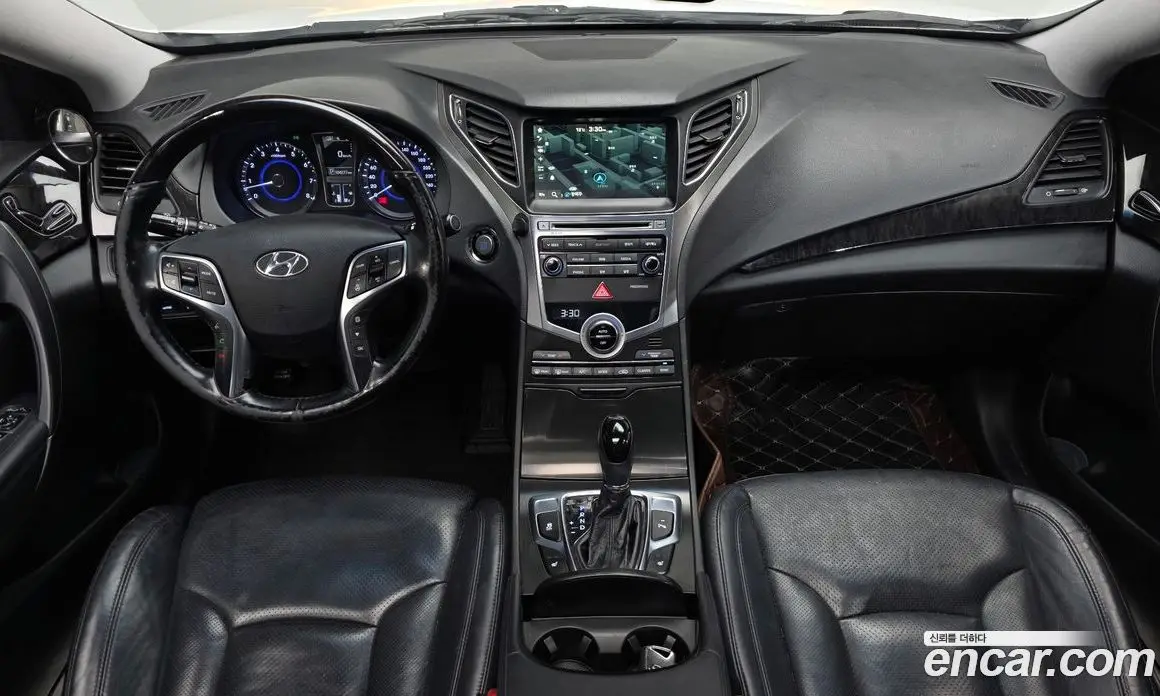 Hyundai Grandeur 2015 2.4 автомат (гидро), фото 7