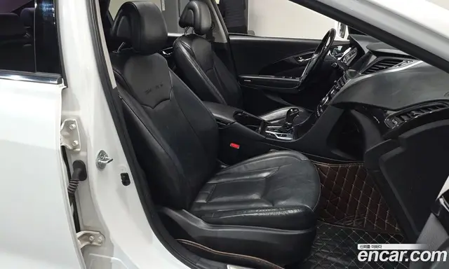 Hyundai Grandeur 2015 2.4 автомат (гидро), миниатюра 10