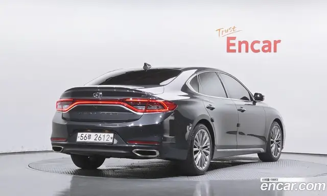 Hyundai Grandeur 2017 3.0 автомат (гидро), миниатюра 2