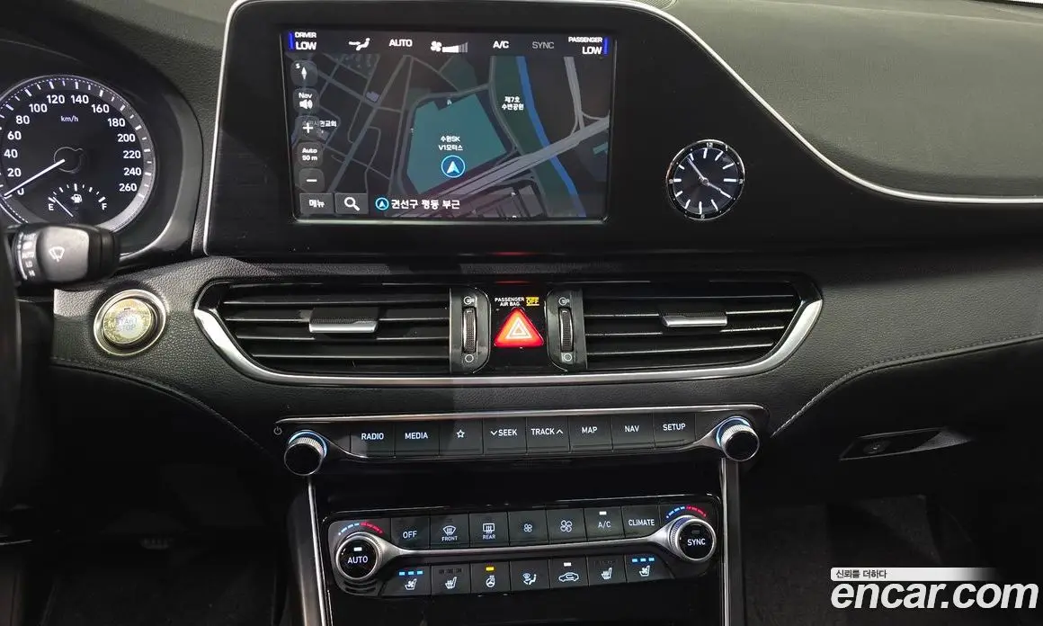 Hyundai Grandeur 2018 2.4 автомат (гидро), фото 12