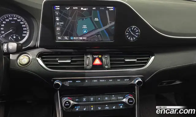 Hyundai Grandeur 2018 2.4 автомат (гидро), миниатюра 12