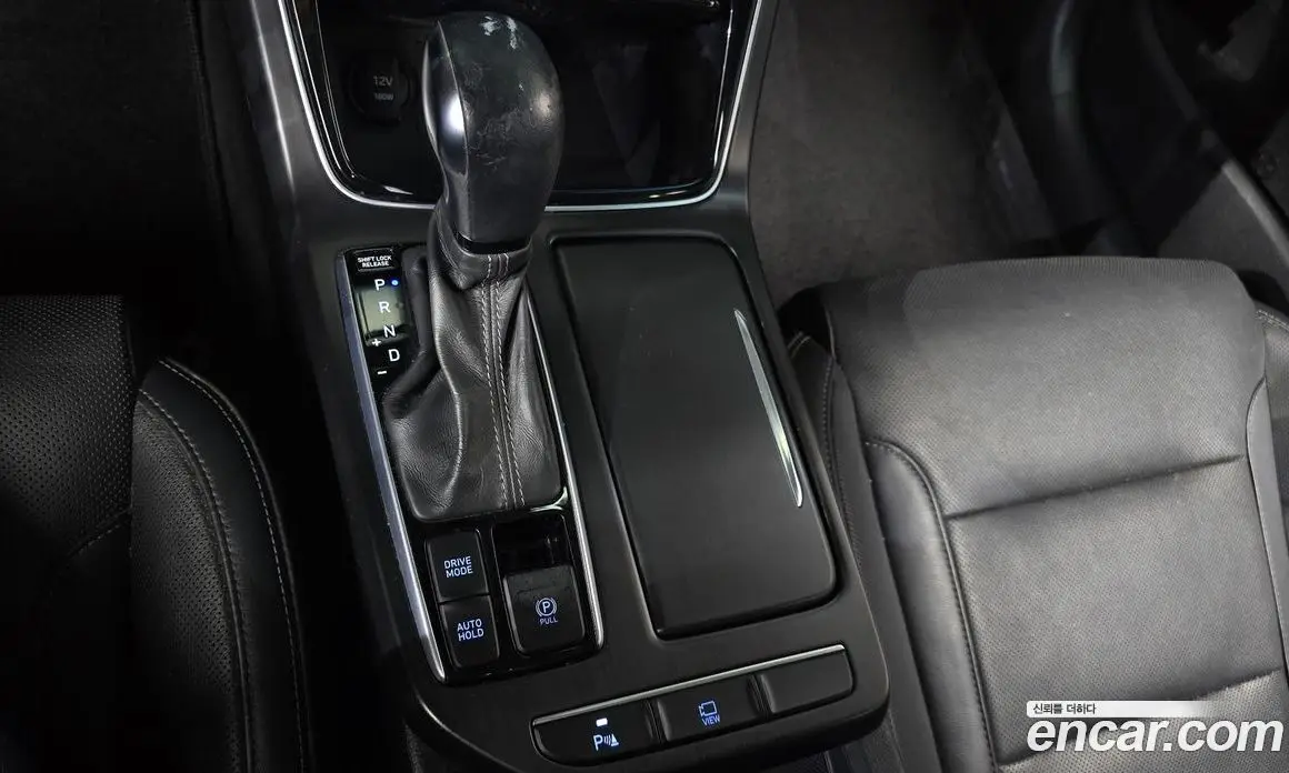 Hyundai Grandeur 2018 2.4 автомат (гидро), фото 9