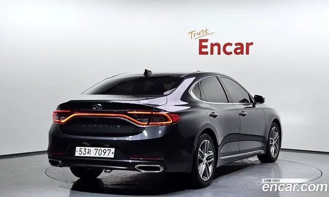 Hyundai Grandeur 2018 2.4 автомат (гидро), миниатюра 2