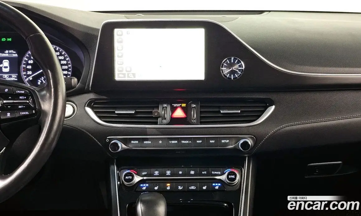 Hyundai Grandeur 2018 2.4 автомат (гидро), фото 16
