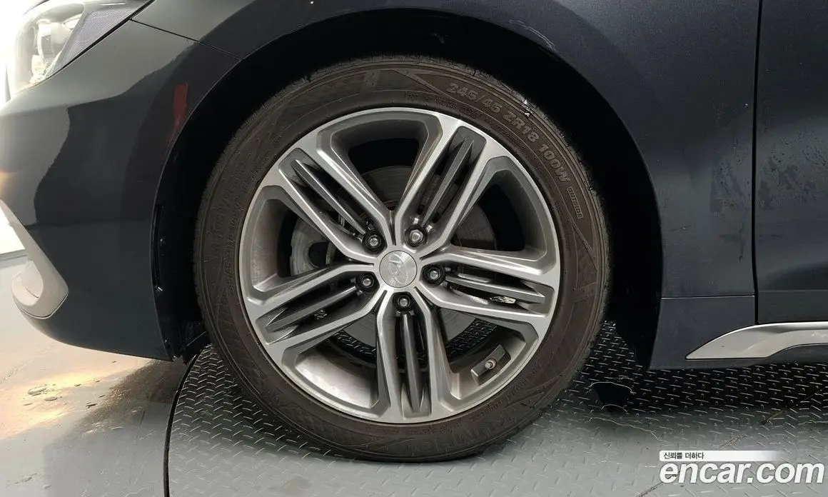 Hyundai Grandeur 2018 2.4 автомат (гидро), фото 5