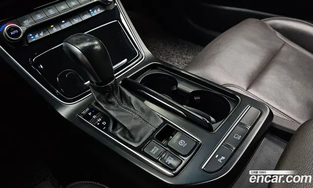 Hyundai Grandeur 2018 2.4 автомат (гидро), миниатюра 9