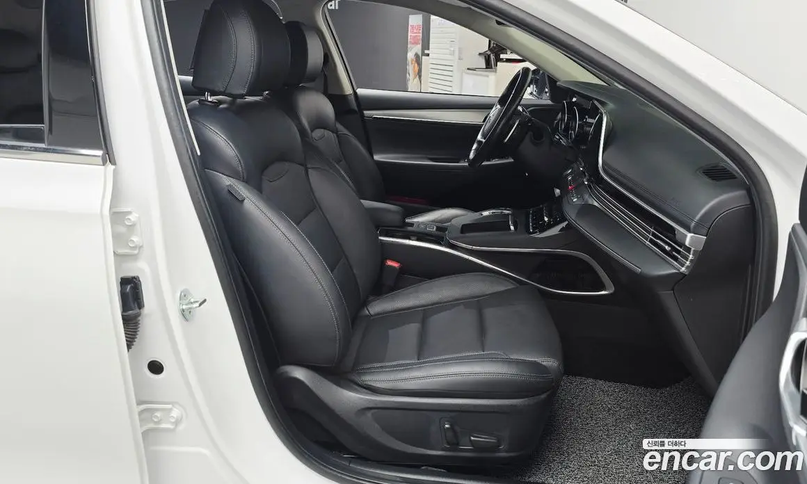 Hyundai Grandeur 2020 3.3 автомат (гидро), фото 16 Hyundai Grandeur 2020 3.3 автомат (гидро), фото 16
