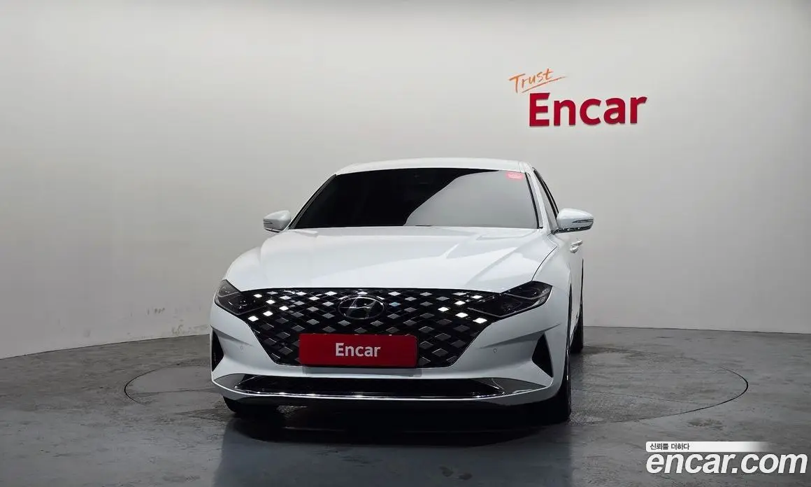 Hyundai Grandeur 2020 3.3 автомат (гидро), фото 3 Hyundai Grandeur 2020 3.3 автомат (гидро), фото 3